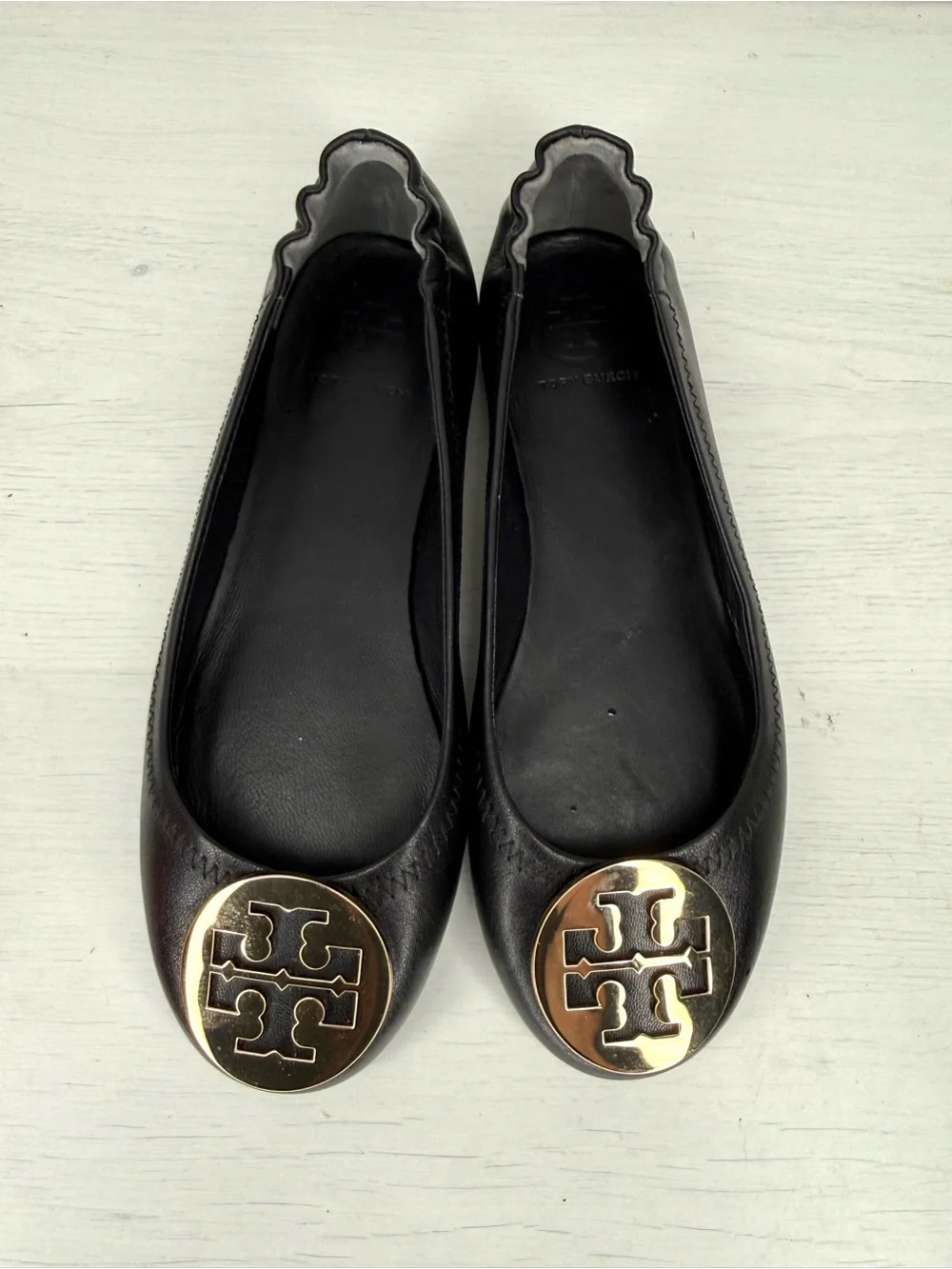 Tory Burch Black Minnie Ballet Flat with Gold Logo Size 5.5W